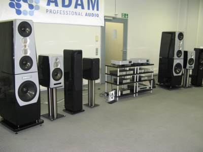 Adam Audio High End 2009 mit LM Speaker Stands